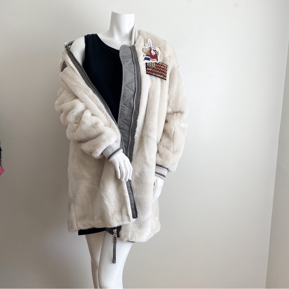 True Religion Off White Faux Fur Long Coat Parka Mobwife Streetwear Old Money S - Picture 5 of 12